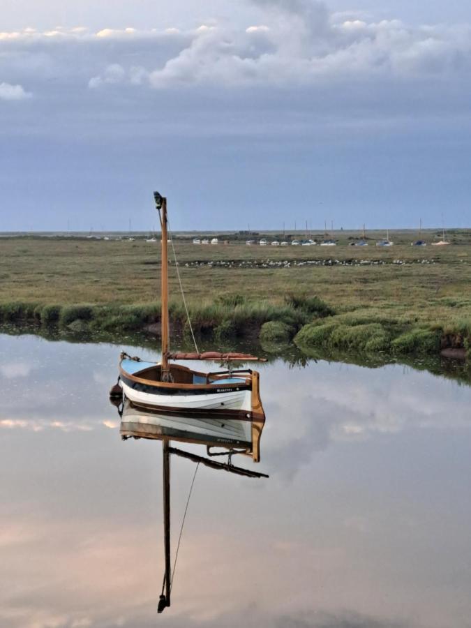Blakeney Norfolk Bramble Lodge ***Self Catering*** Eksteriør bilde